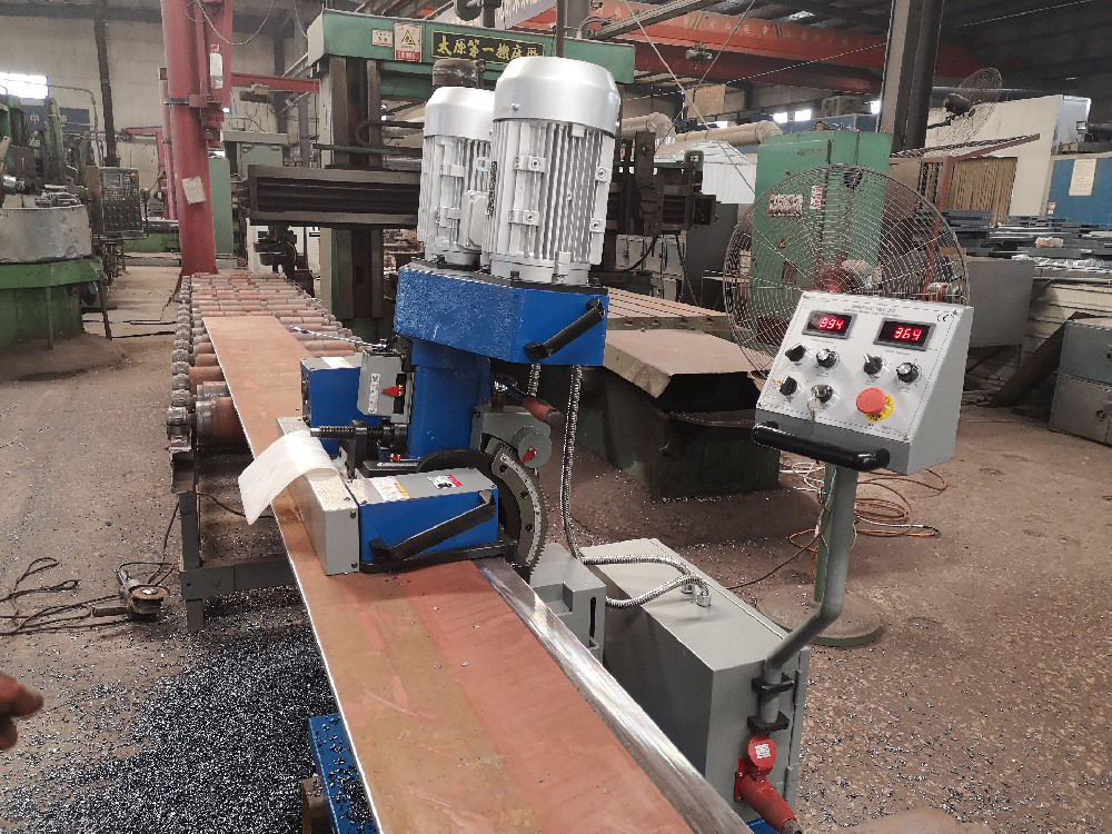 水泥管道插板過(guò)渡坡口